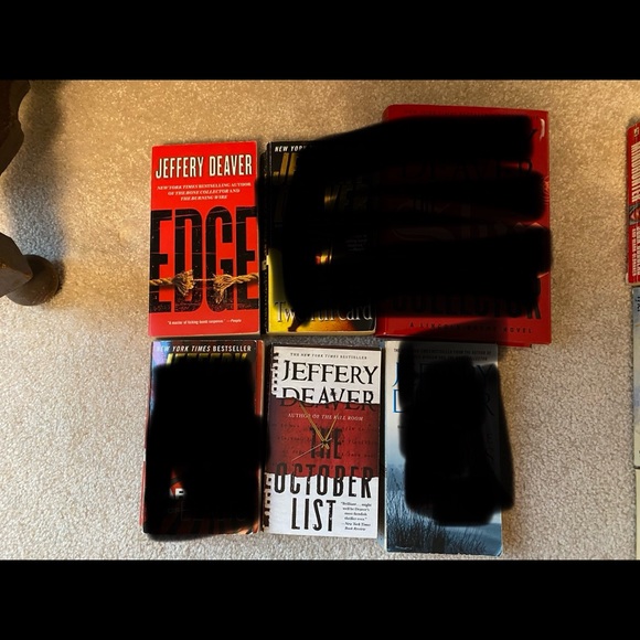 Tons of used (some even new or unread ) books!! - Picture 4 of 7